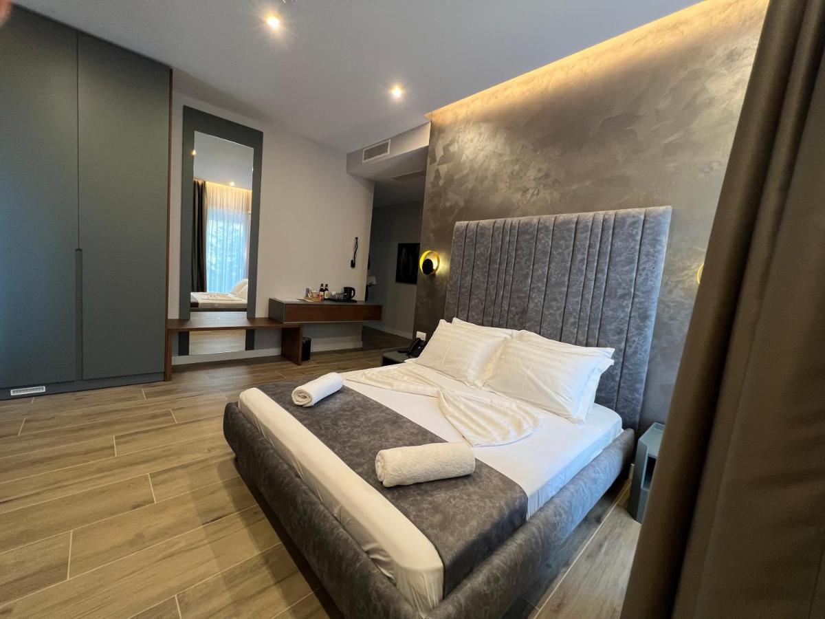 Domus Hotel & Apartments Шенджин Экстерьер фото