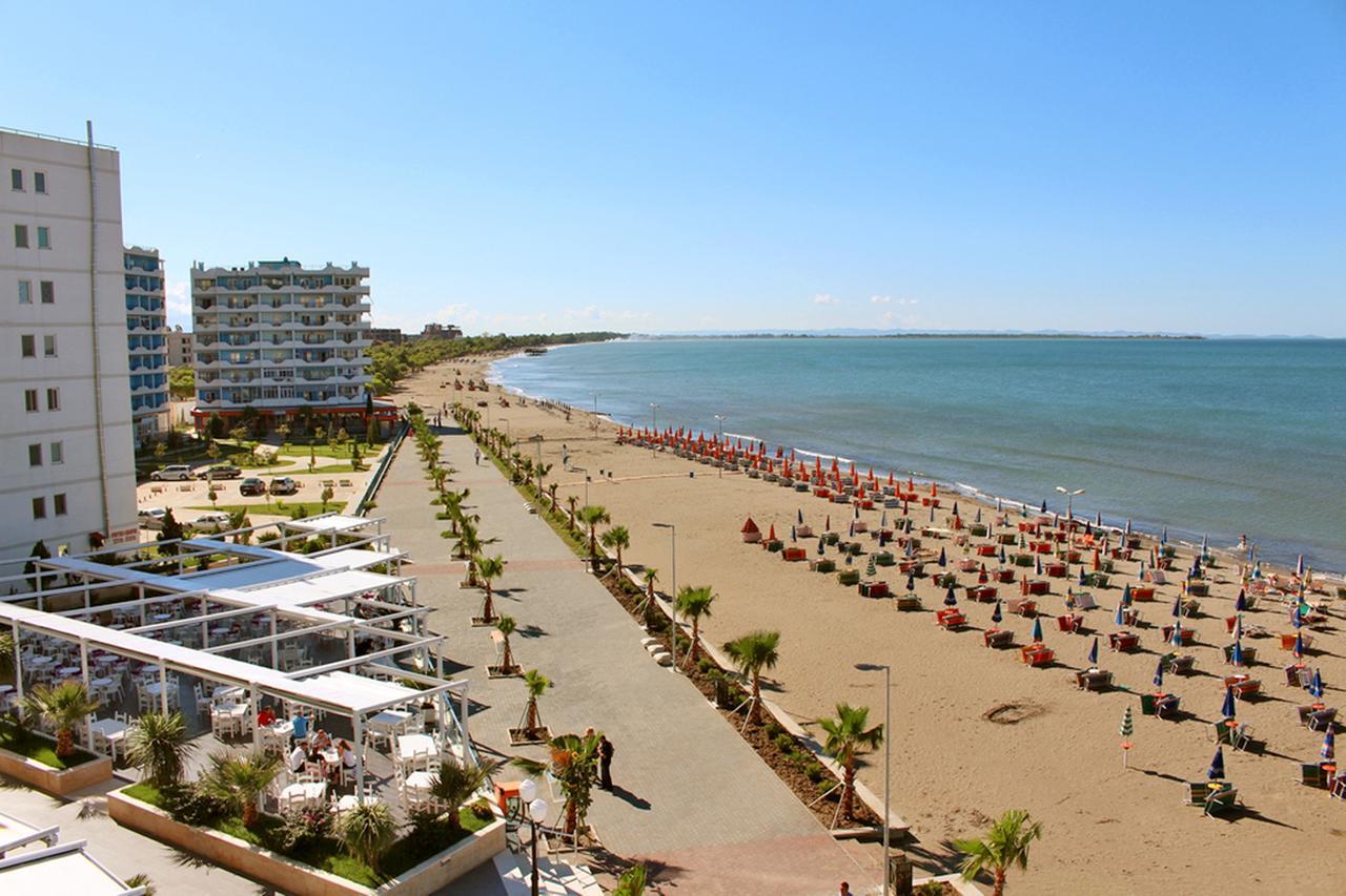 Domus Hotel & Apartments Шенджин Экстерьер фото
